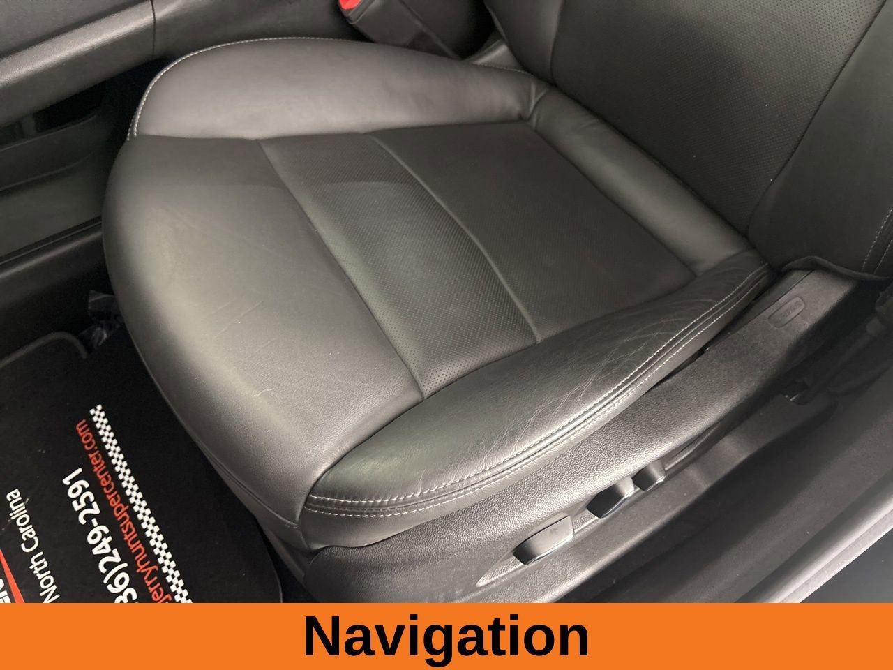 Used 2025 Cadillac XT6 Premium Luxury image 11