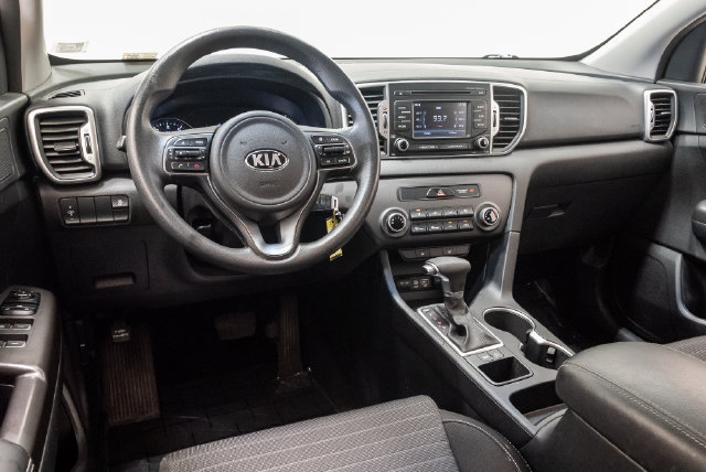 Used 2017 Kia Sportage LX w/ LX Popular Package FWD image 7