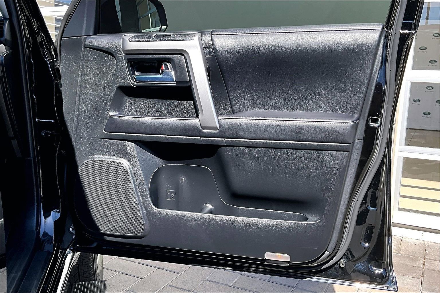 Used 2023 Toyota 4Runner Limited image 24