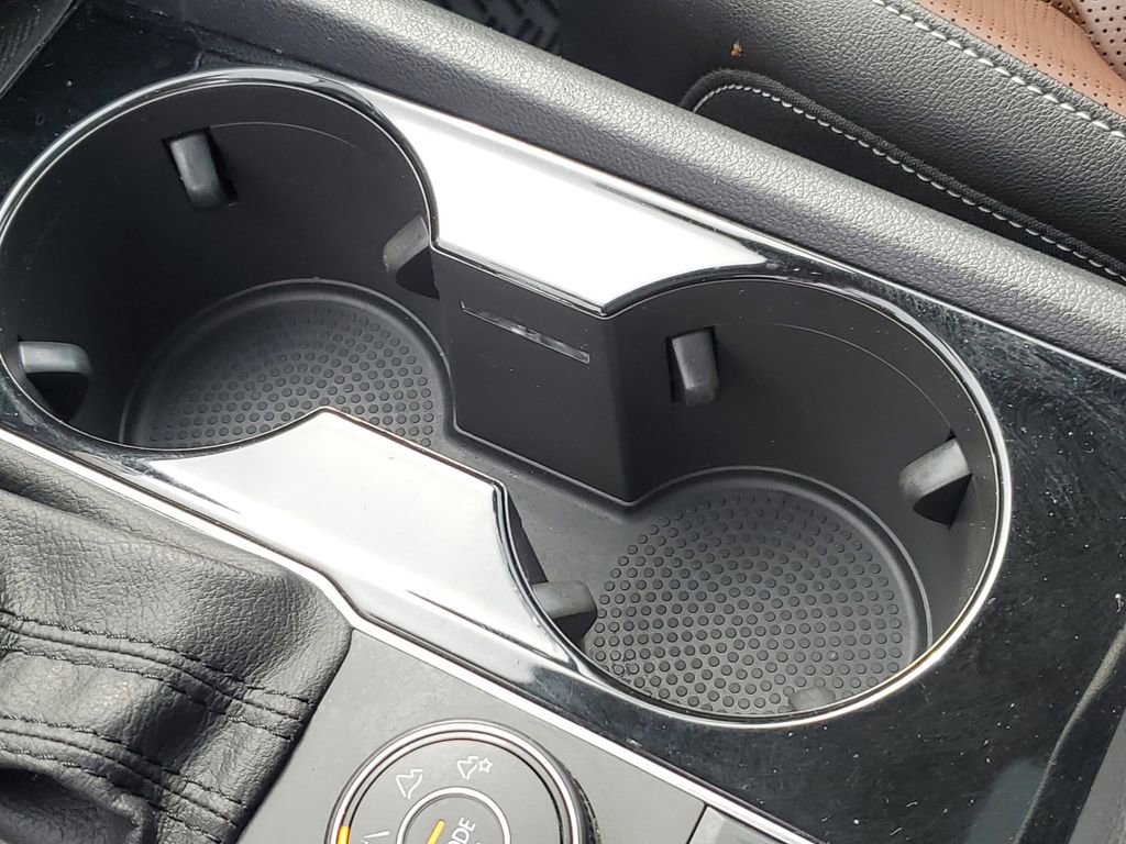 Used 2021 Volkswagen Atlas SEL Premium image 20