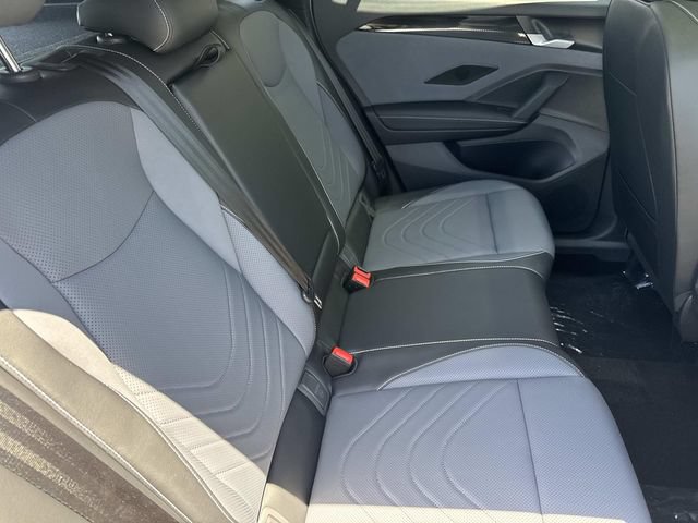 New 2026 Volkswagen Tiguan SE R-Line FWD image 25