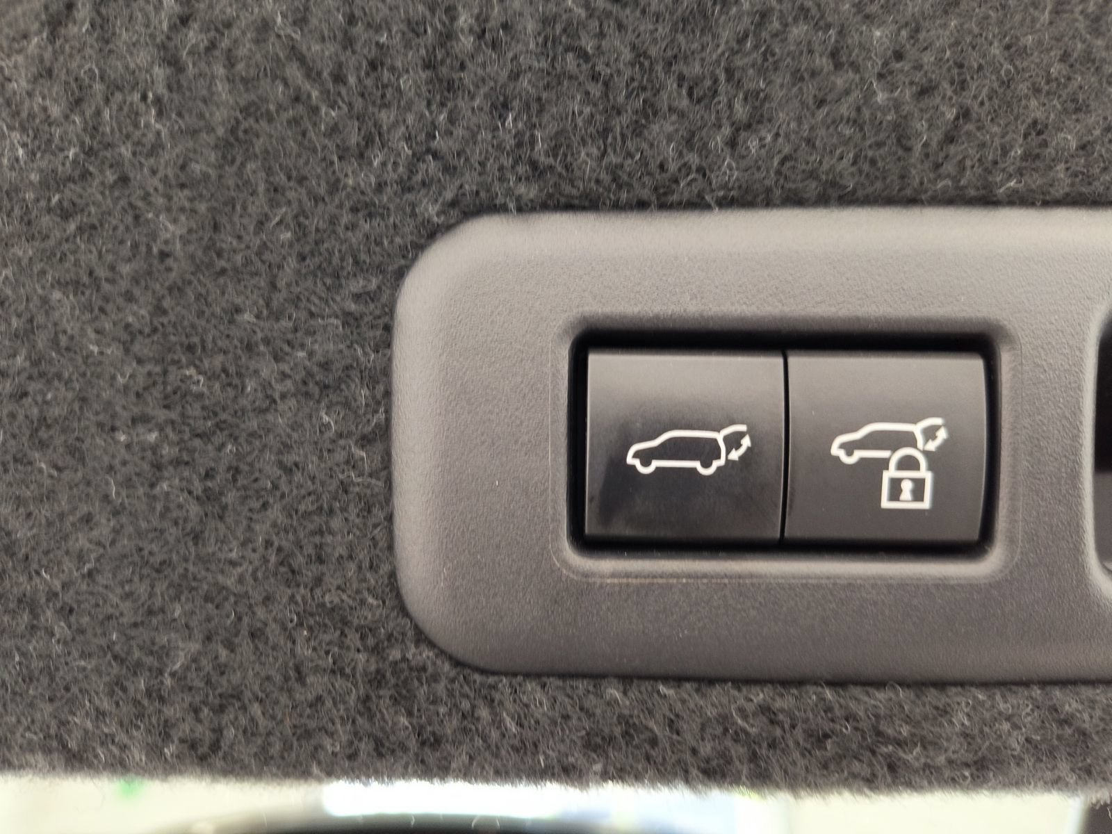 Used 2022 Lexus RX 350 F Sport w/ Accessory Package AWD/4WD image 35