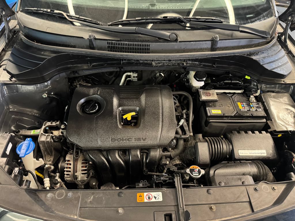 Used 2023 Kia Soul LX FWD image 23