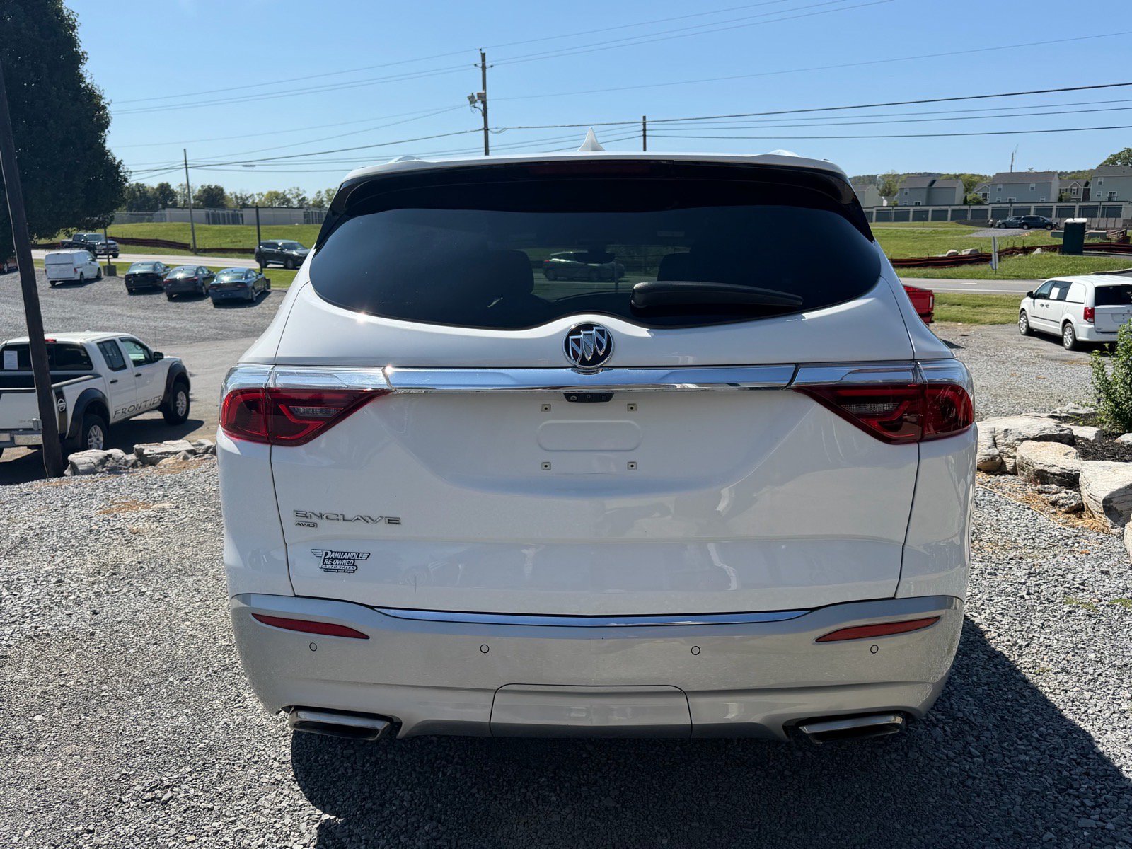 Used 2022 Buick Enclave Premium AWD/4WD image 6