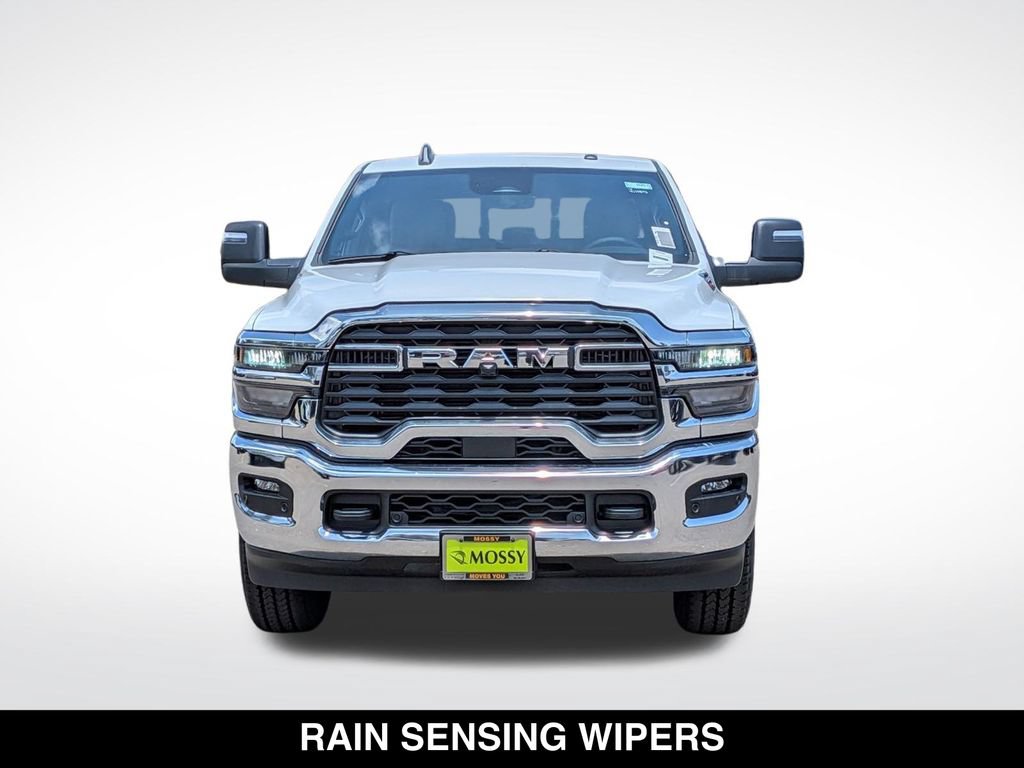 New 2026 RAM 2500 Tradesman AWD/4WD image 4