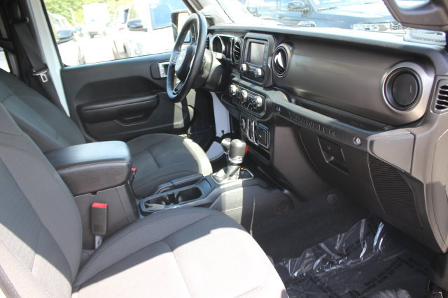 Used 2019 Jeep Wrangler Unlimited Sport S AWD/4WD image 31