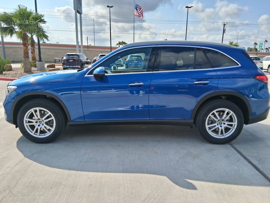 New 2026 Mercedes-Benz GLC 300 image 6