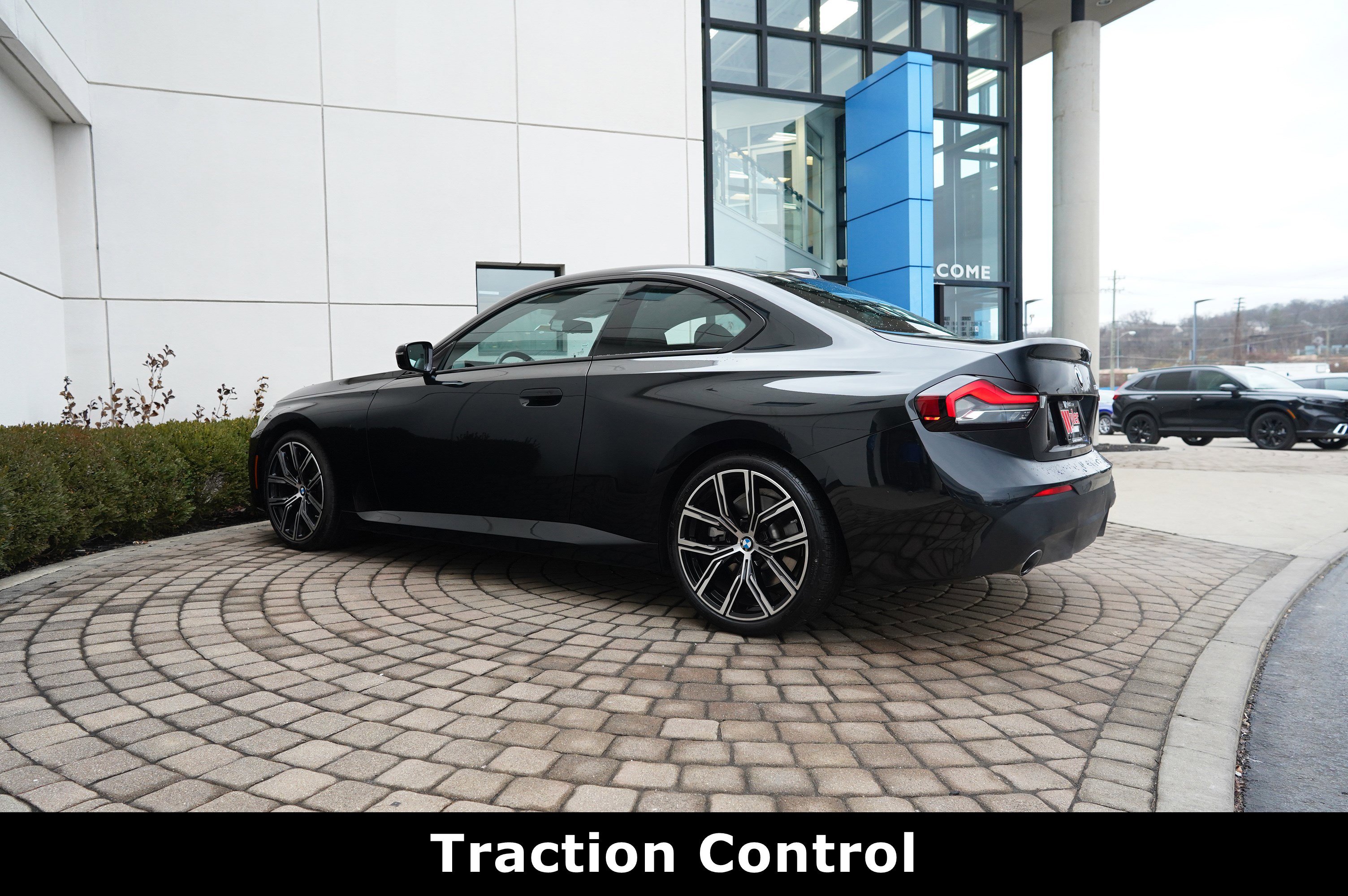 Used 2024 BMW 230i Coupe w/ Premium Package image 20