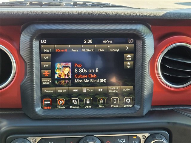 Used 2022 Jeep Gladiator Rubicon w/ Trailer Tow Package image 18