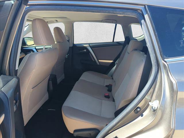Used 2015 Toyota RAV4 XLE image 18