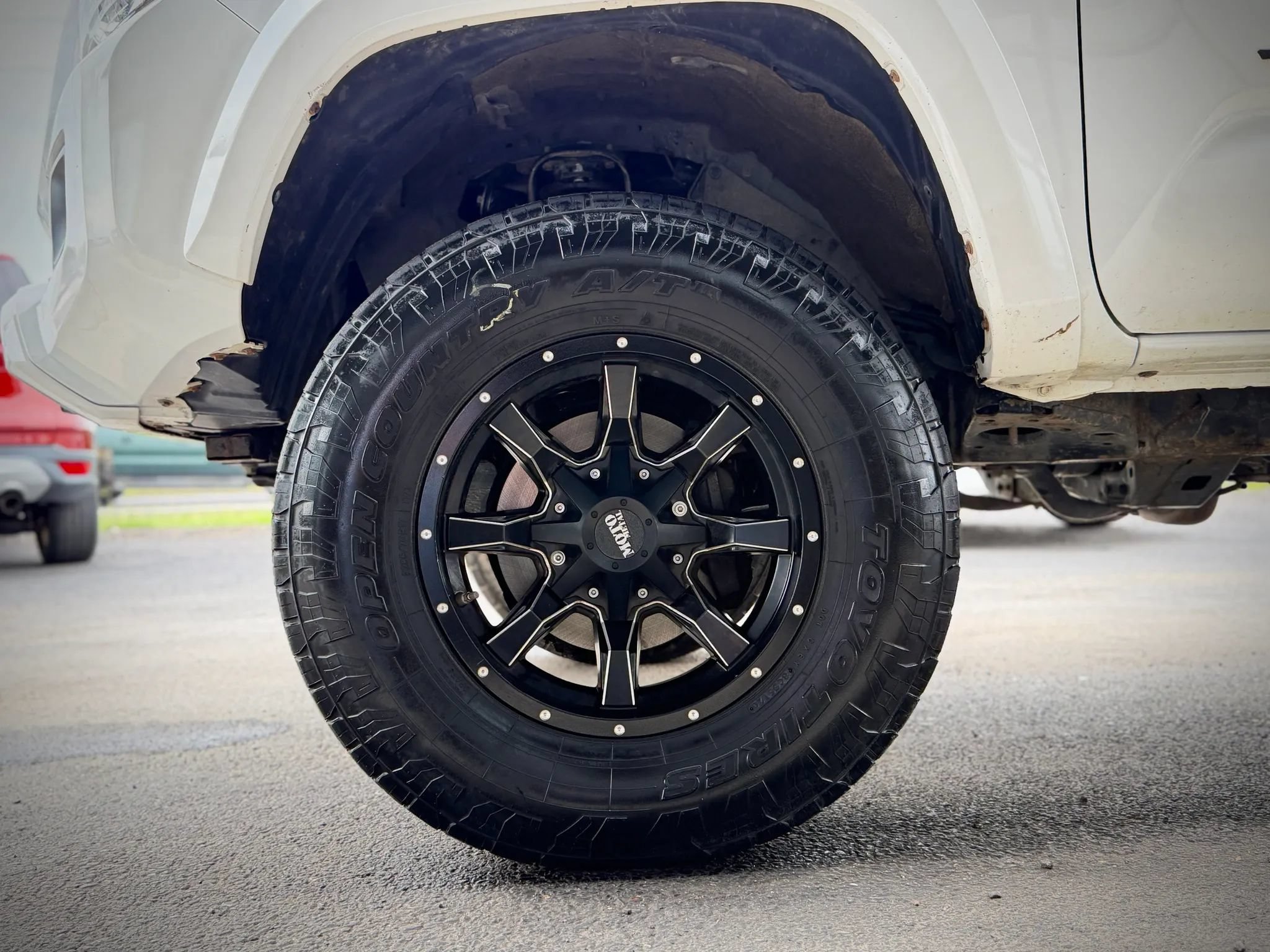 Used 2016 Toyota Tacoma TRD Sport w/ Towing Package AWD/4WD image 25