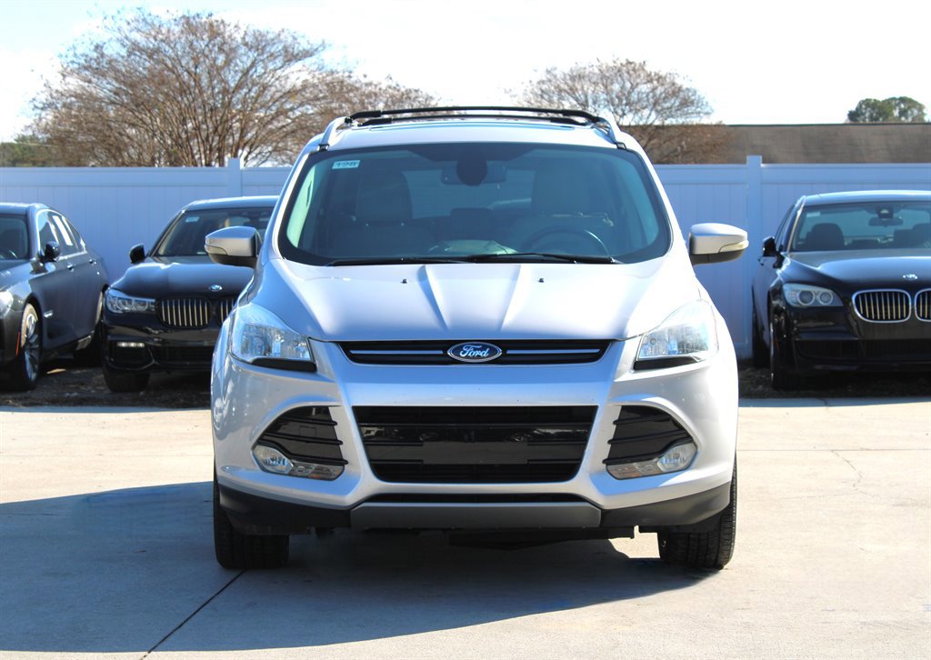 Used 2014 Ford Escape Titanium image 2