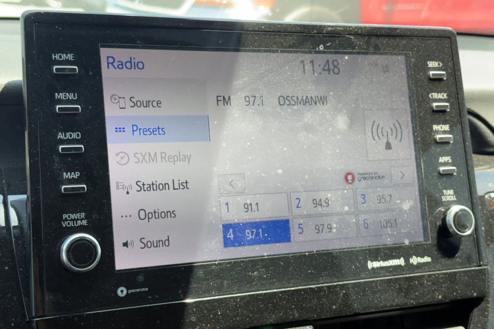 Used 2021 Toyota Camry XSE FWD image 19