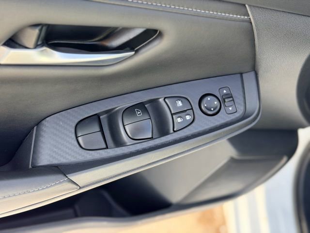 Used 2023 Nissan Sentra SV w/ All-Weather Package image 18