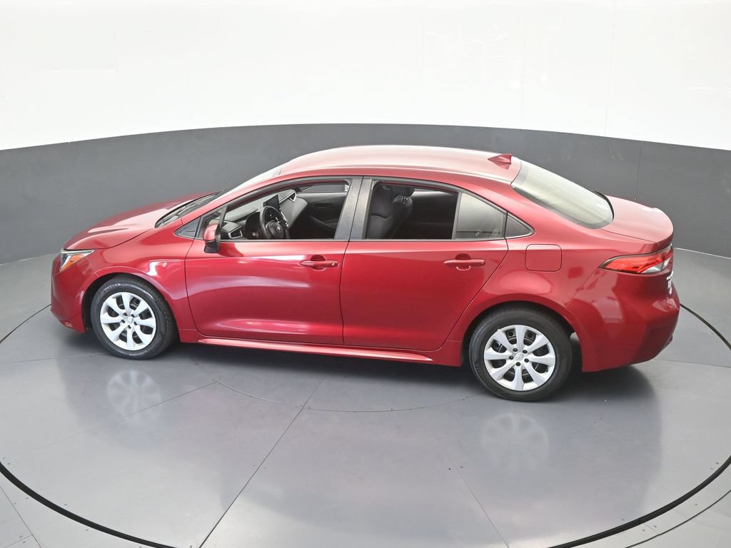 Used 2022 Toyota Corolla LE FWD image 41