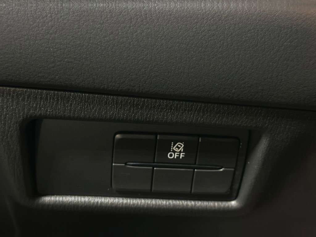 Used 2023 MAZDA CX-5 AWD 2.5 S w/ Premium Package image 19