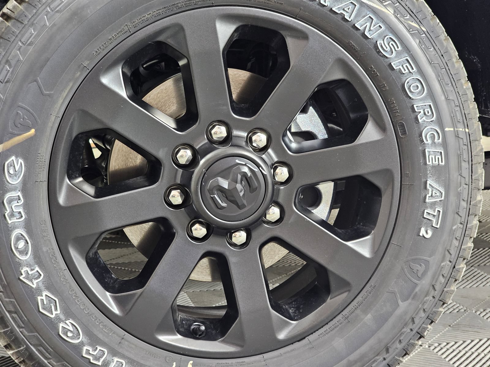 New 2026 RAM 2500 Laramie AWD/4WD image 37