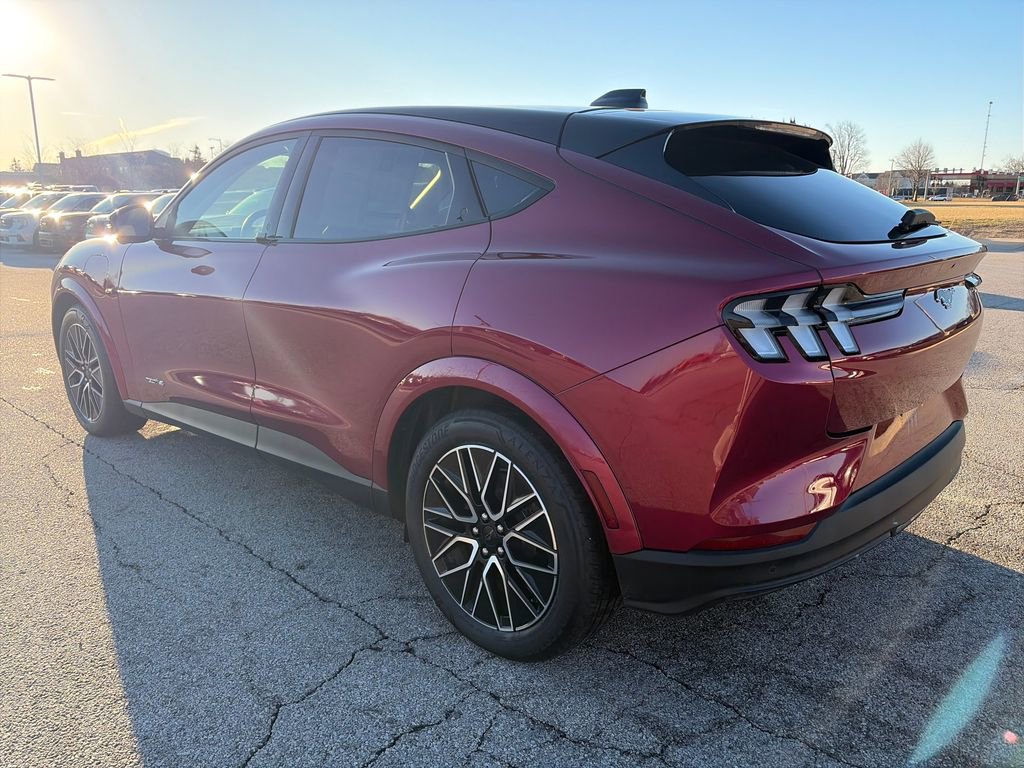 Used 2025 Ford Mustang Mach-E Premium image 5