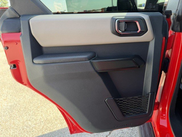 Used 2024 Ford Bronco Wildtrak AWD/4WD image 31