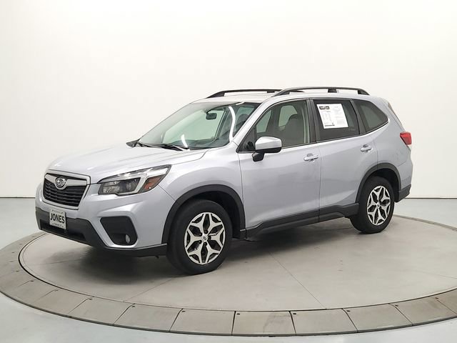 Used 2021 Subaru Forester Premium image 3