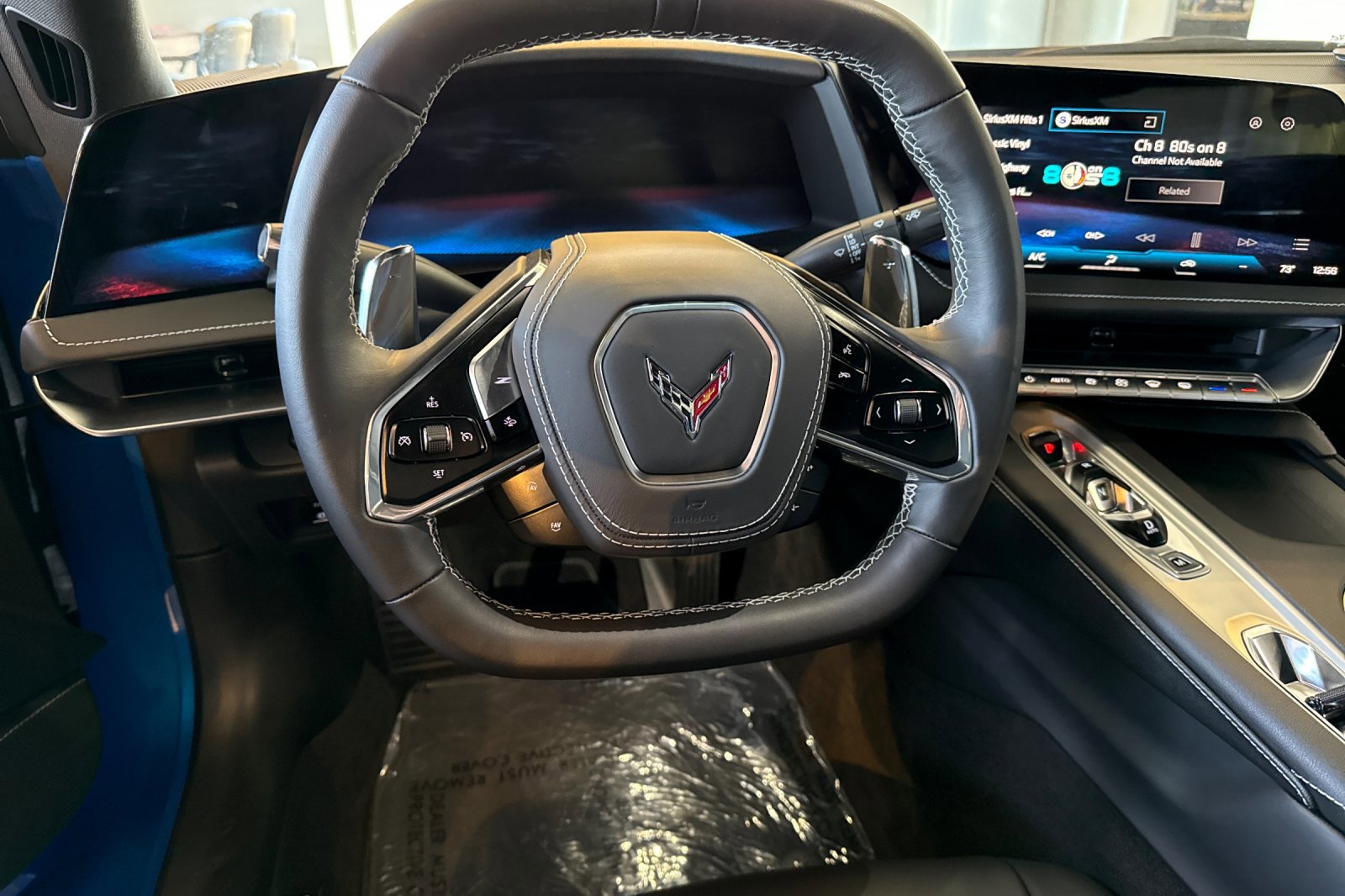 Used 2023 Chevrolet Corvette Stingray Premium Cpe w/ Z51 Performance Package RWD image 17