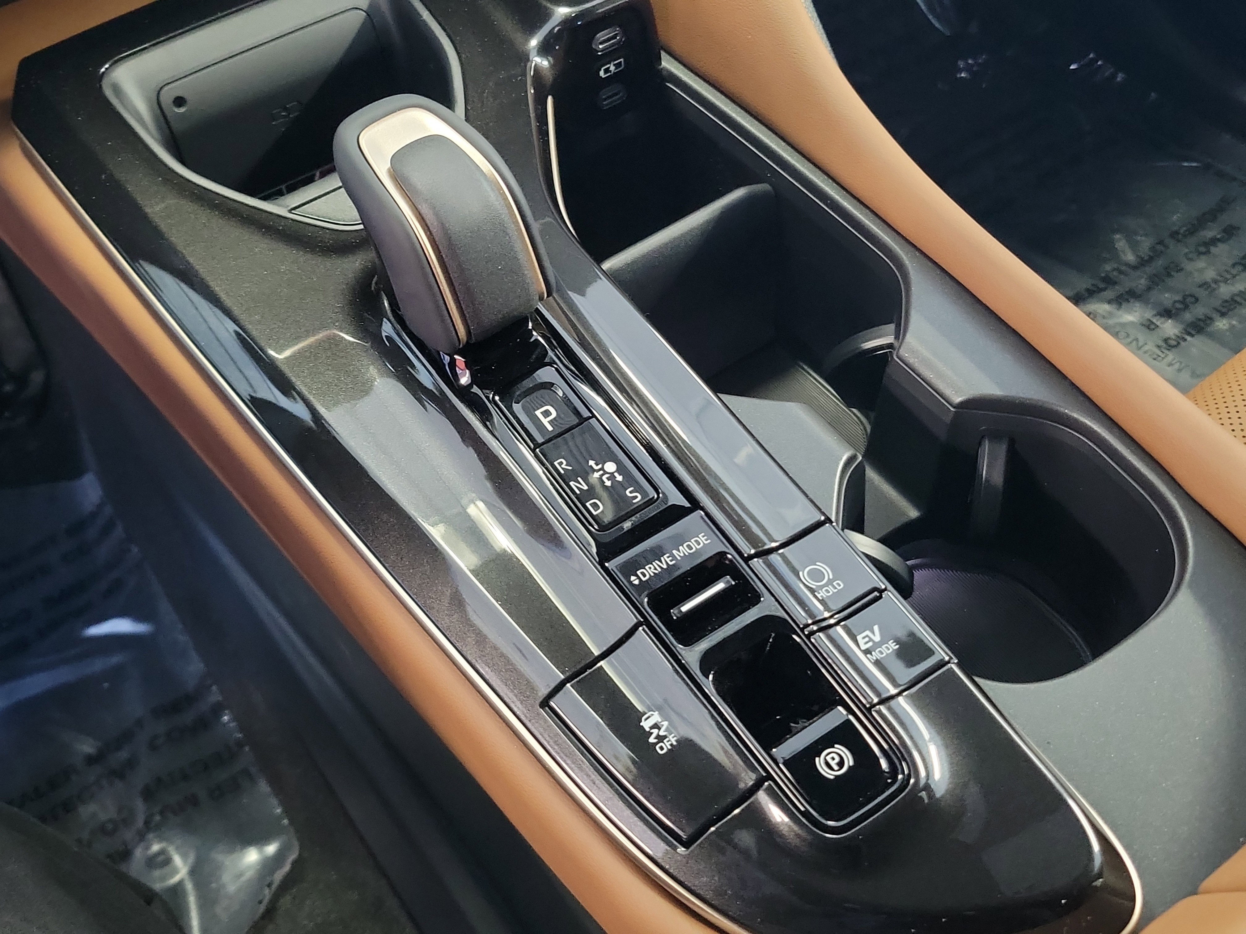 New 2026 Toyota Crown Signia XLE image 30