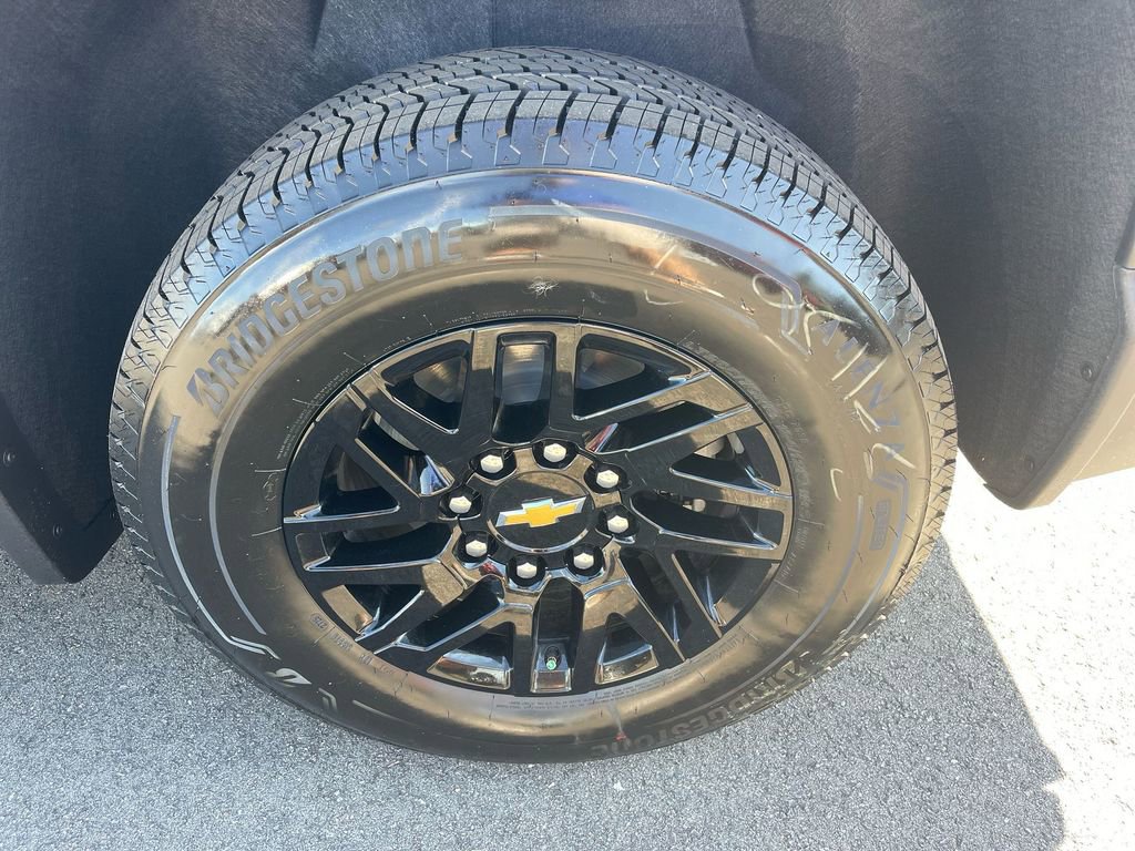 New 2026 Chevrolet Silverado EV LT image 32