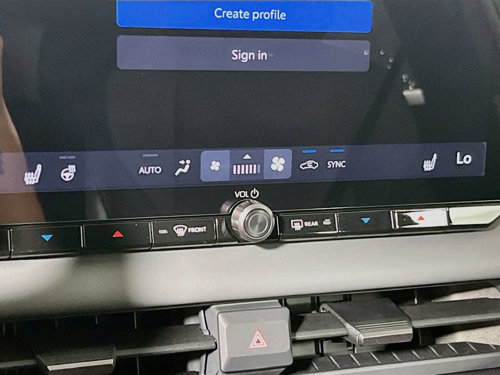 New 2026 Toyota RAV4 XSE w/ Weather Package AWD/4WD image 23