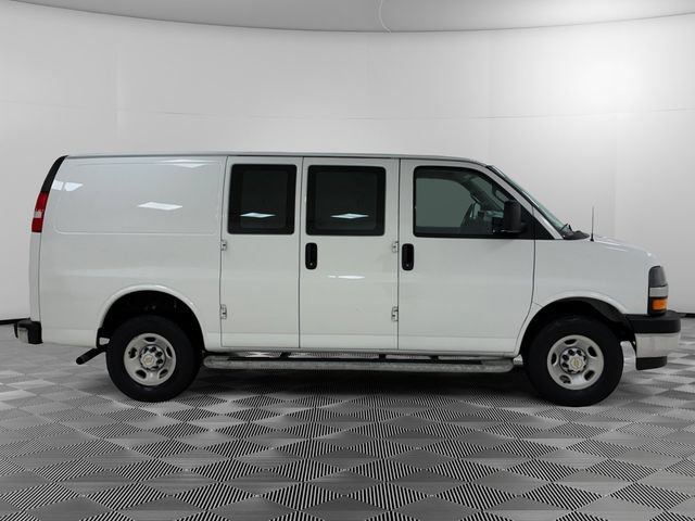 Certified 2024 Chevrolet Express 2500 w/ Driver Convenience Package RWD image 6