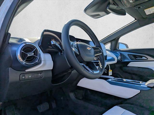 New 2026 Chevrolet Equinox EV LT image 9