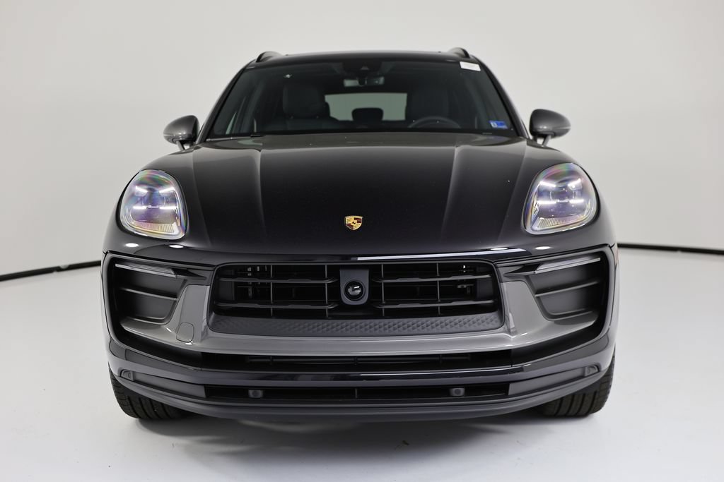 New 2026 Porsche Macan Turbo AWD/4WD image 10