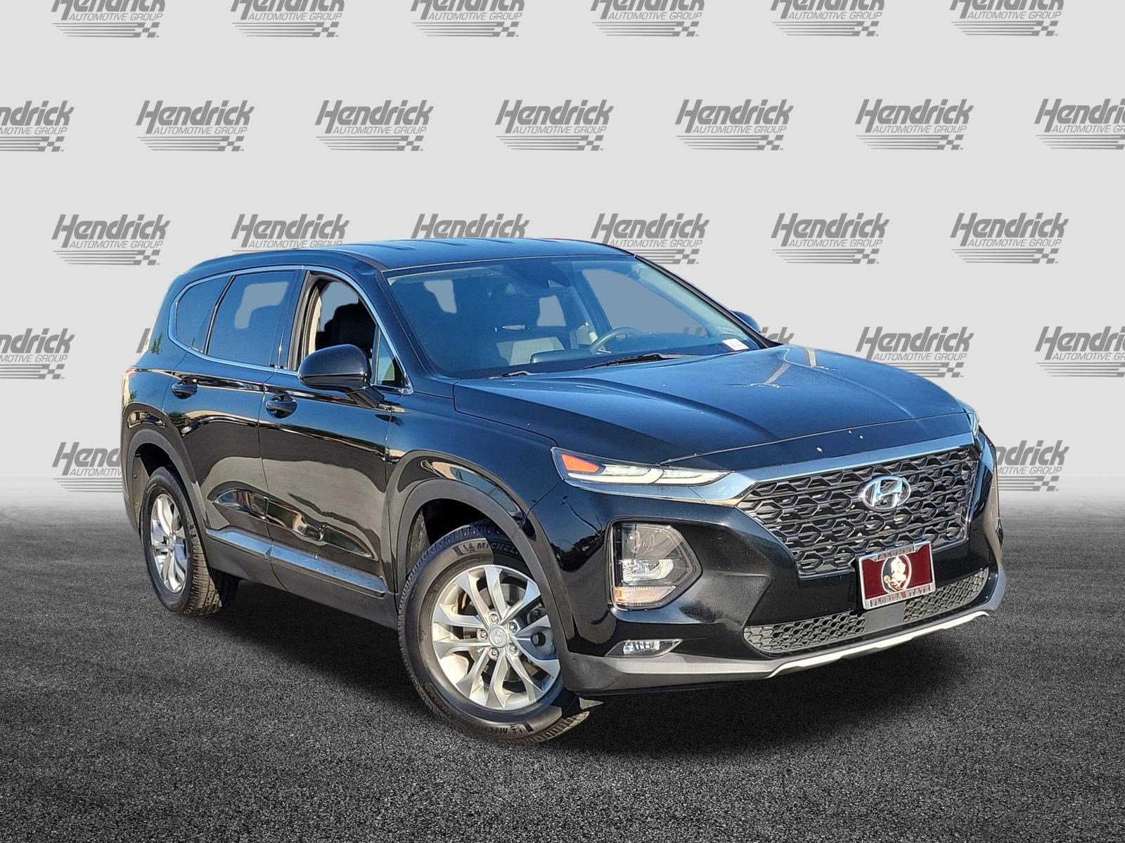 Used 2019 Hyundai Santa Fe SEL image 2