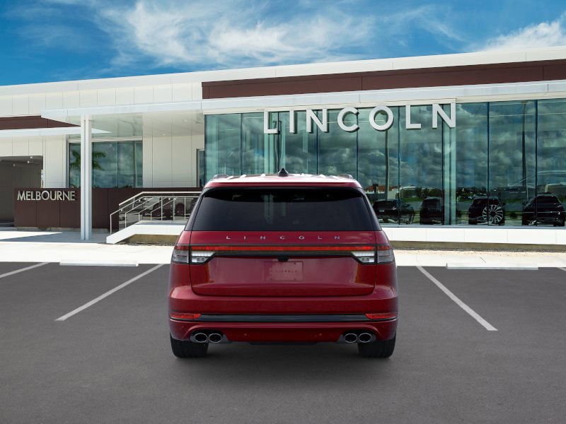 New 2025 Lincoln Aviator Reserve w/ Jet Appearance Package image 5