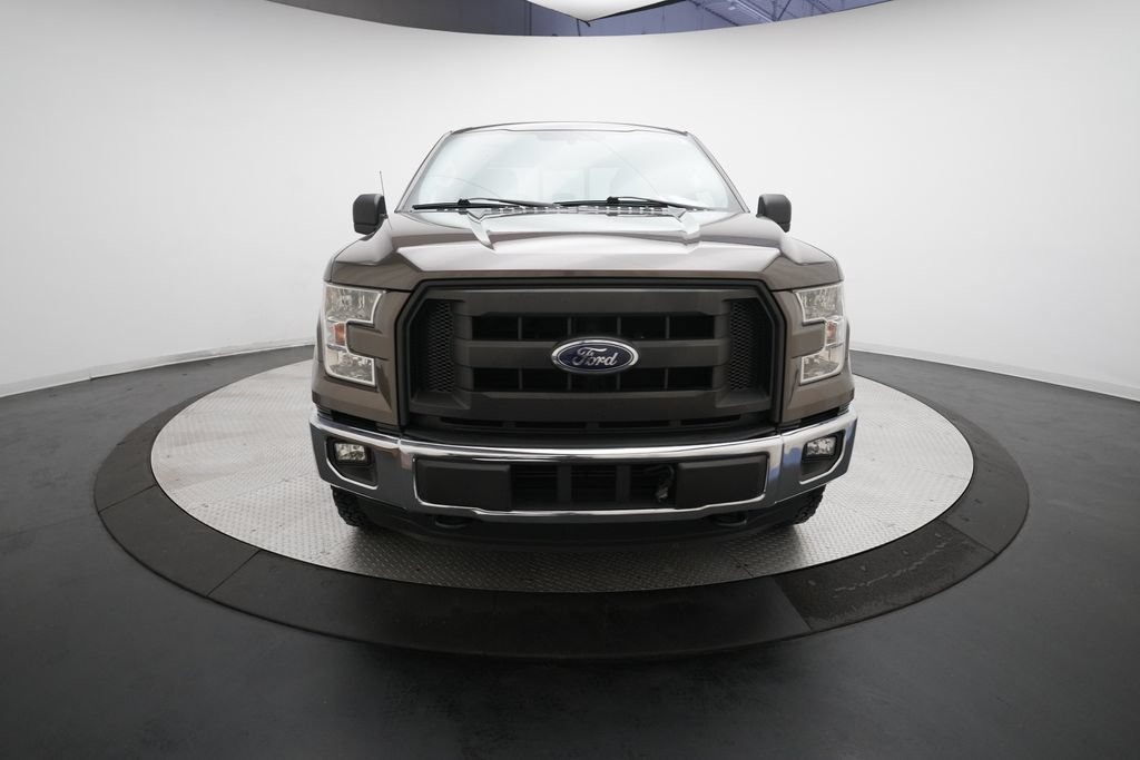Used 2016 Ford F150 XL w/ Equipment Group 101A Mid AWD/4WD image 12