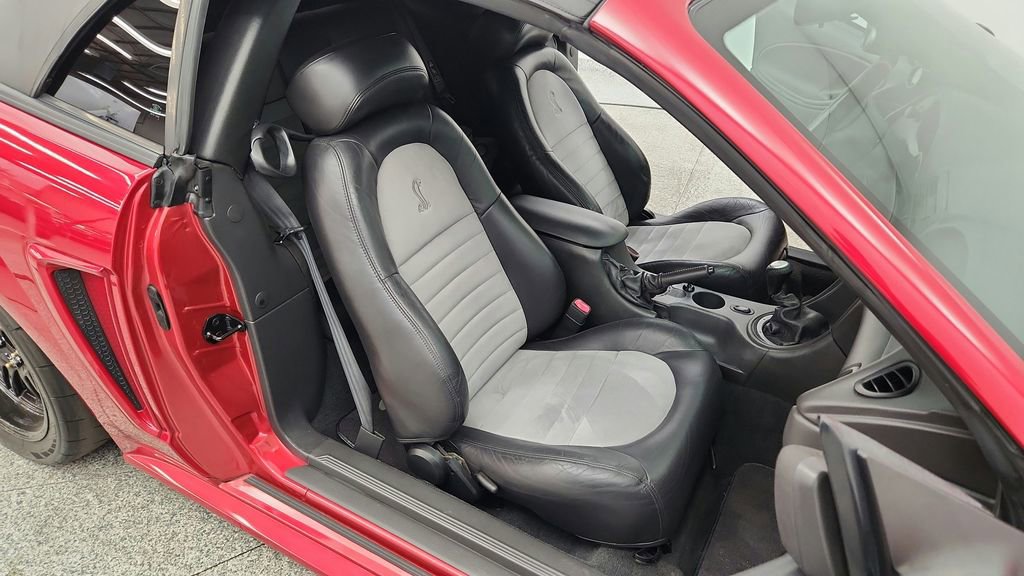 Used 2001 Ford Mustang Cobra RWD image 42