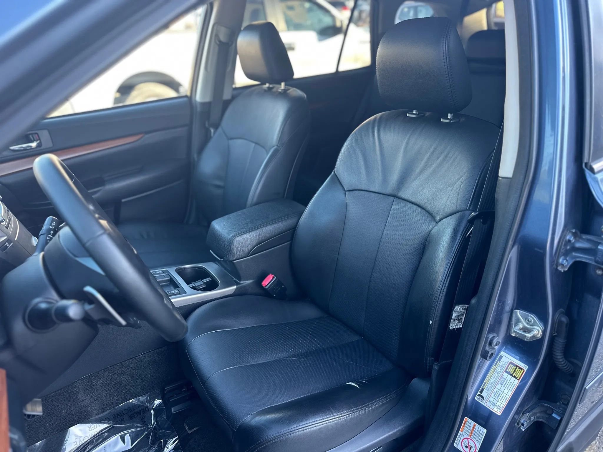 Used 2013 Subaru Outback 3.6R Limited w/ Moonroof Pkg image 18