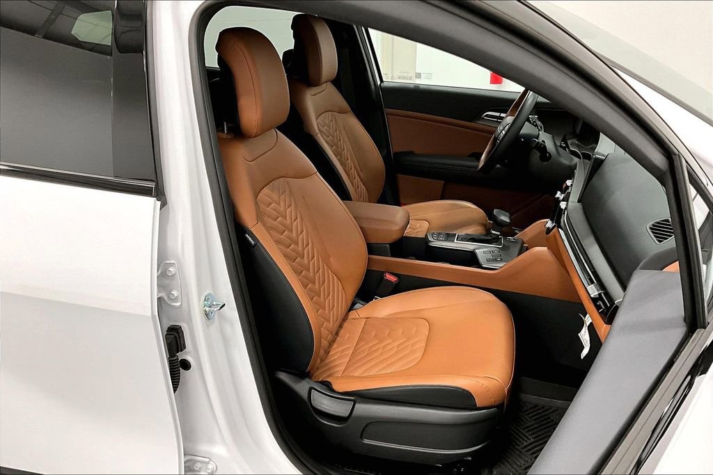 Used 2026 Kia Sportage X-Line w/ X-Line Technology Package image 10