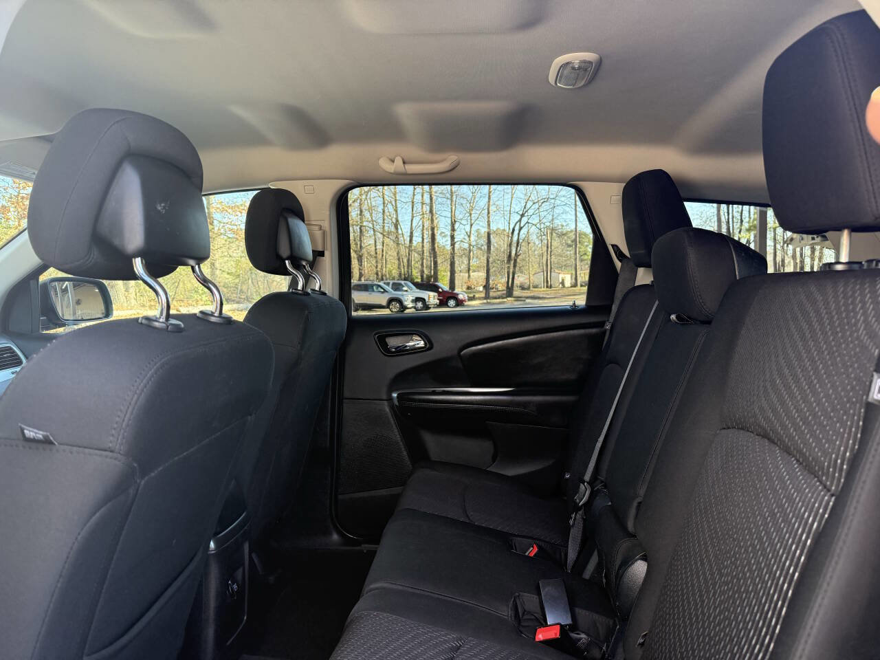 Used 2018 Dodge Journey SE image 13