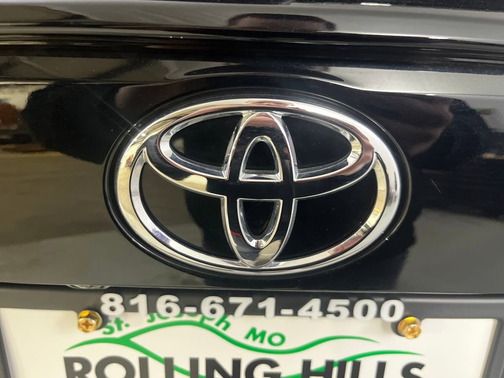 Used 2025 Toyota RAV4 LE image 45