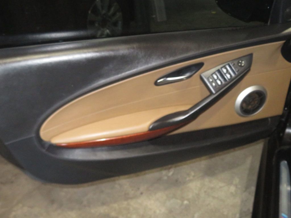 Used 2008 BMW M6 Convertible image 15