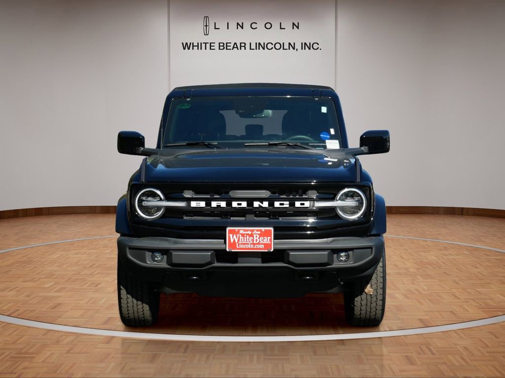 Used 2024 Ford Bronco Outer Banks image 2