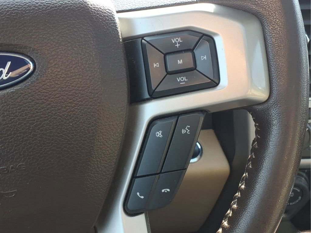 Used 2018 Ford F150 Lariat image 17