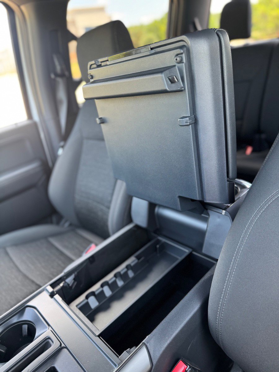 Used 2024 Ford F150 XLT w/ Equipment Group 302A MID image 19