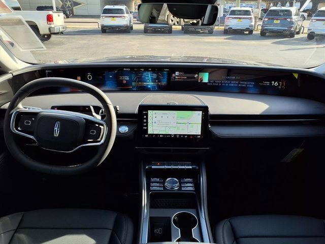New 2026 Lincoln Nautilus Premier image 6