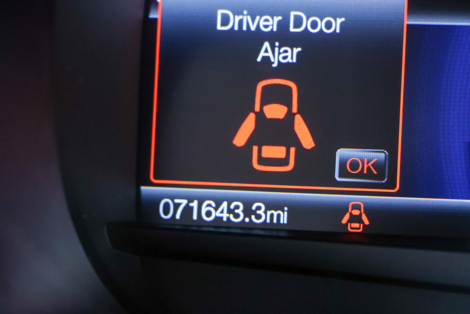 Used 2023 Ford Edge Titanium image 16