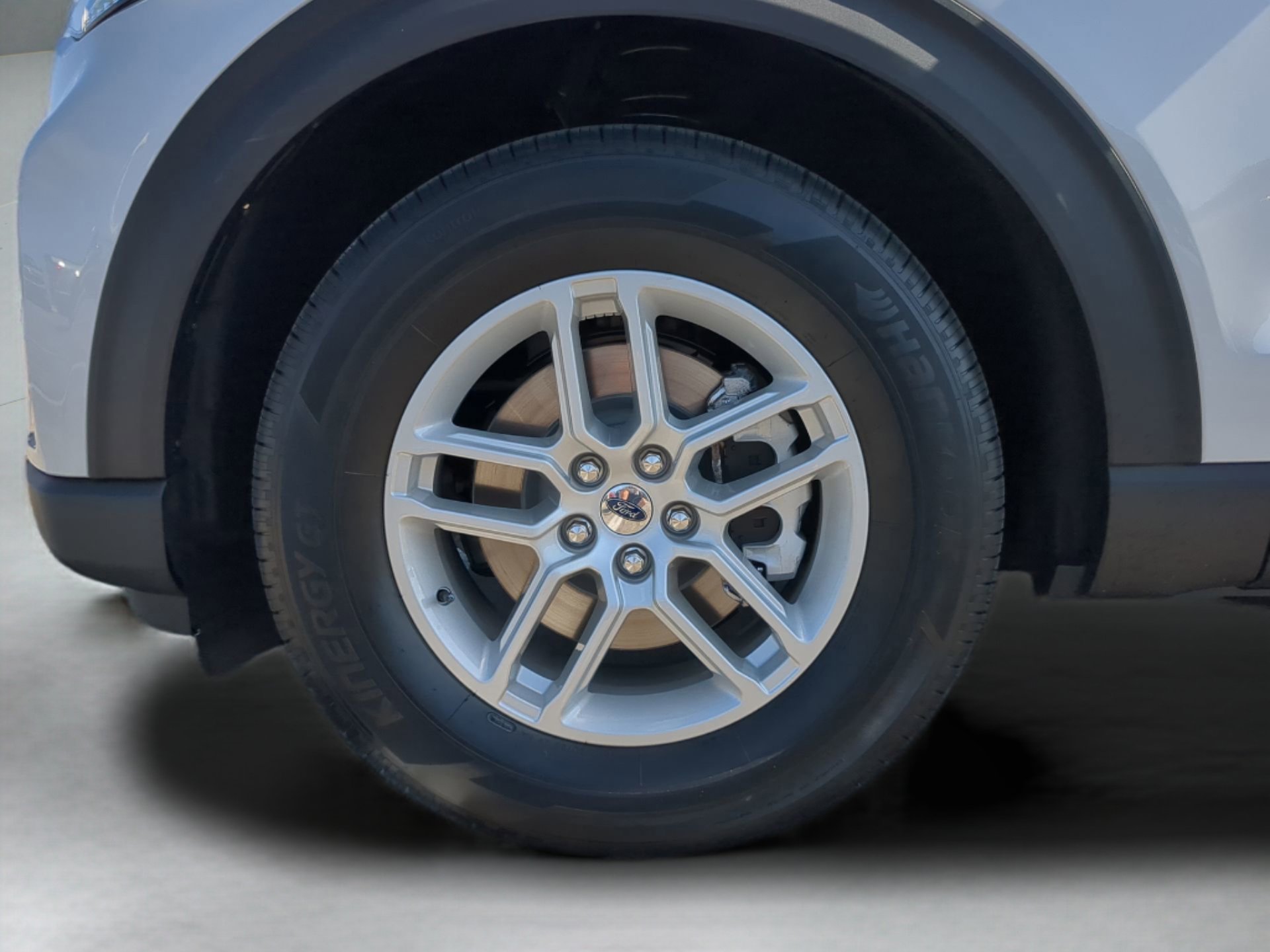 New 2026 Ford Explorer Active RWD image 72