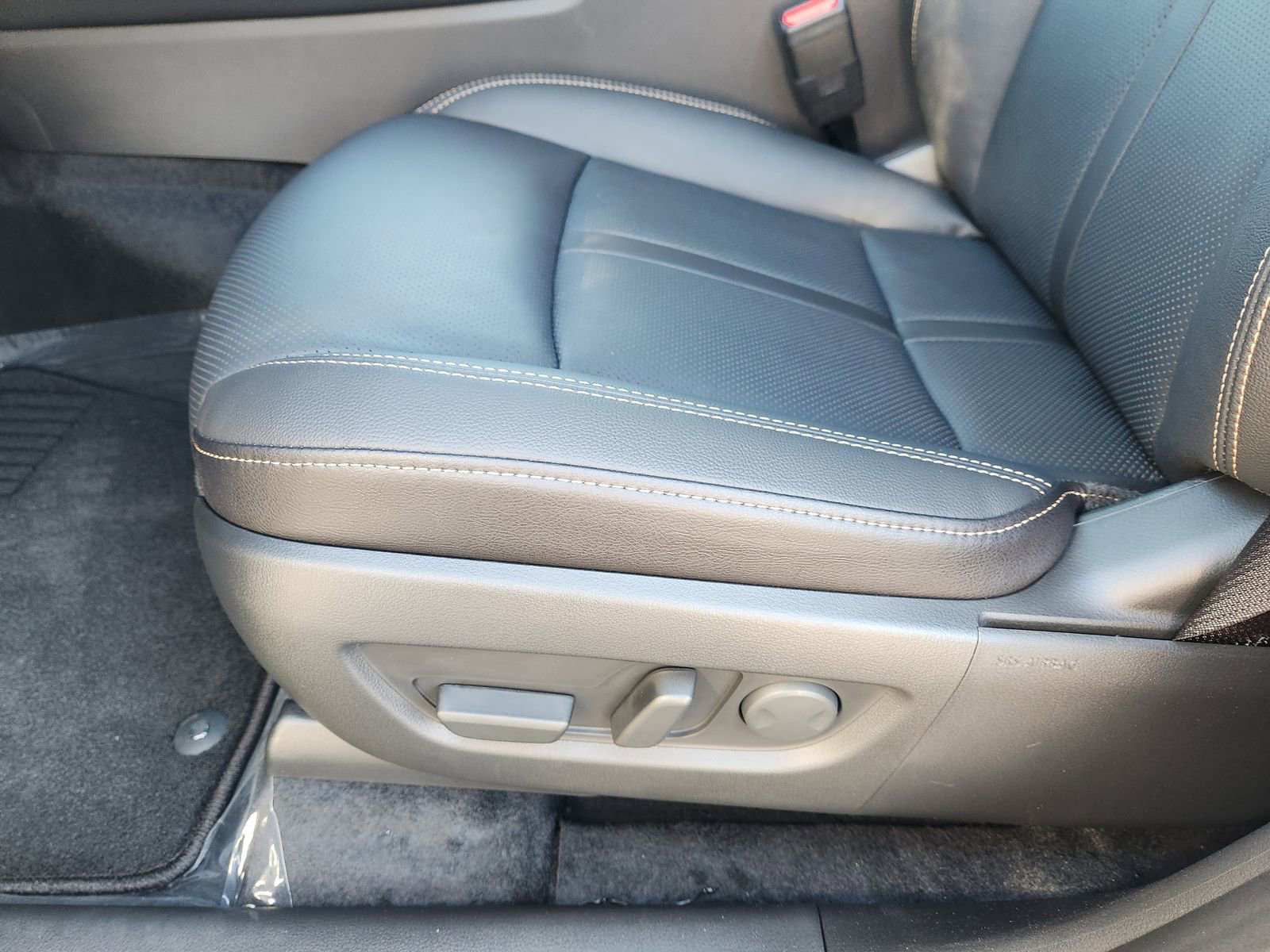 New 2026 MAZDA CX-70 3.3 Turbo w/ Preferred Package image 23