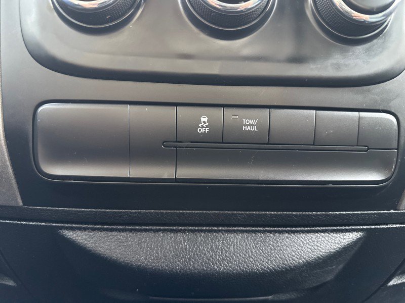 Used 2016 RAM 1500 Express image 23