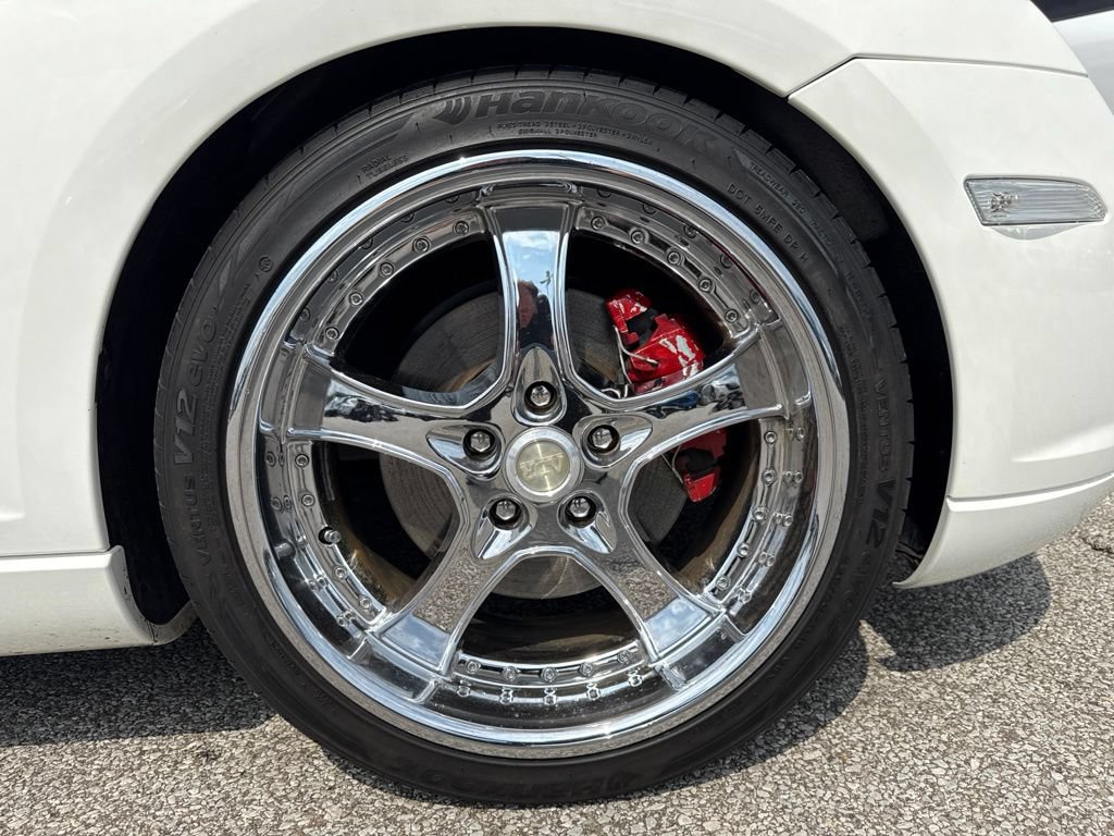 Used 2005 Chrysler Crossfire Limited RWD image 43