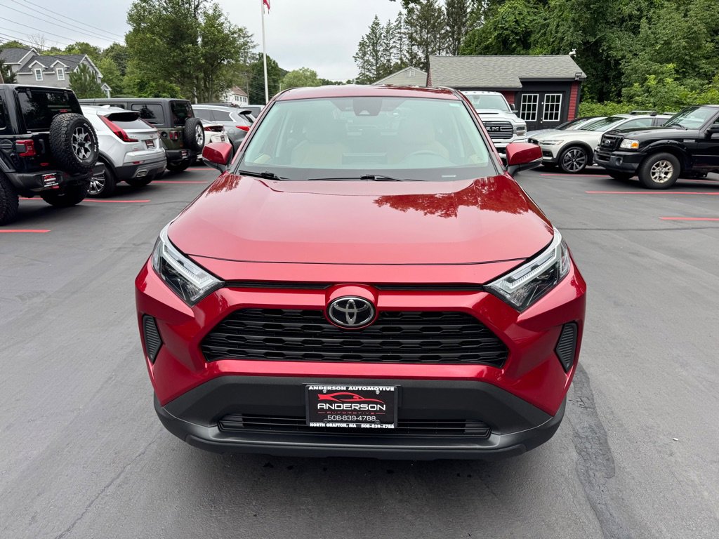 Used 2023 Toyota RAV4 LE image 4